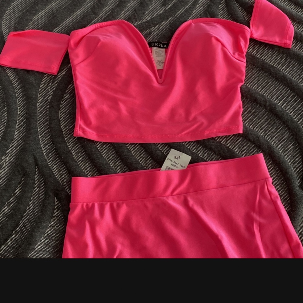 Barbie pink pencil skirt and crop top shirt set